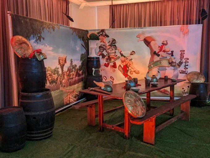 2 Toiles de fond Astérix et Obélix 3mx2m