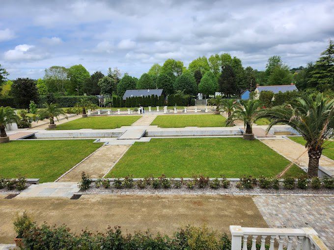 Domaine Les Jardins d'Arsène à Tinténiac 35 Département d'ille et vilaine région Bretagne