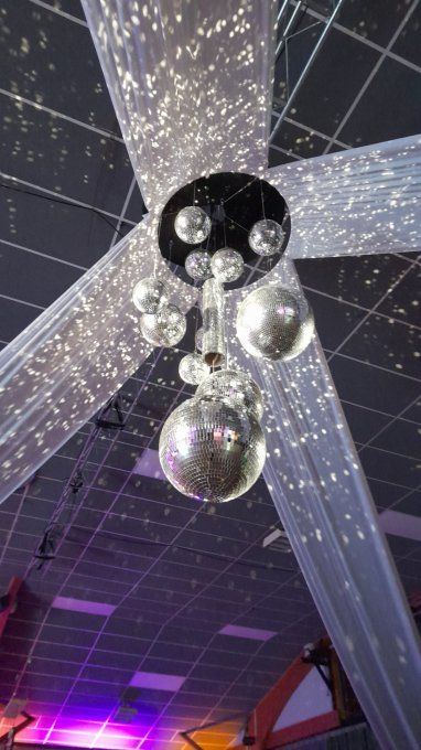 CENTRE DE PLAFOND BOULE DISCO