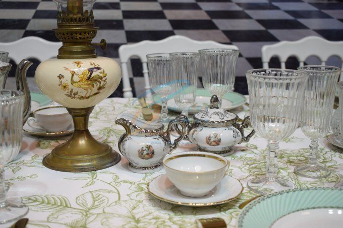 CAFETIERE / SUCRIER PORCELAINE