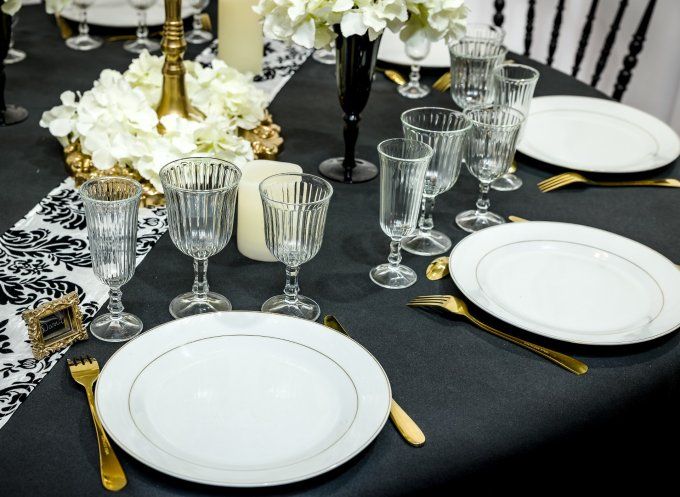 ASSIETTE PORCELAINE FILET OR