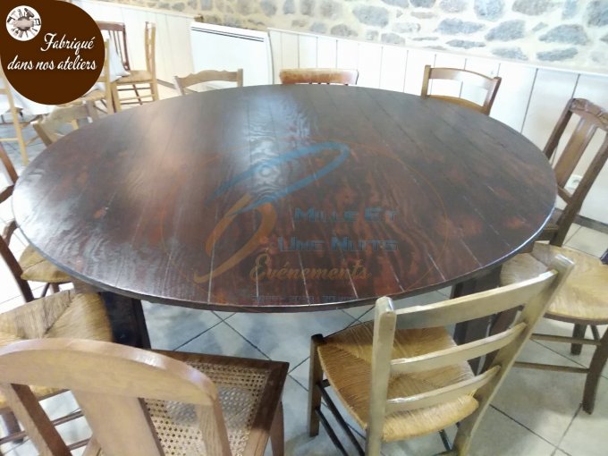 TABLE RONDE 1.80M EN BOIS COULEUR CHENE ANCIEN